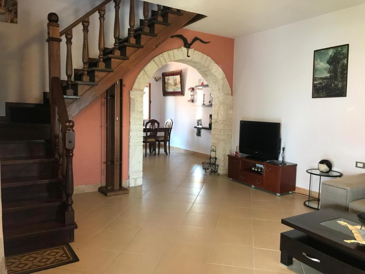 Villa Kolonja كساميل المظهر الخارجي الصورة