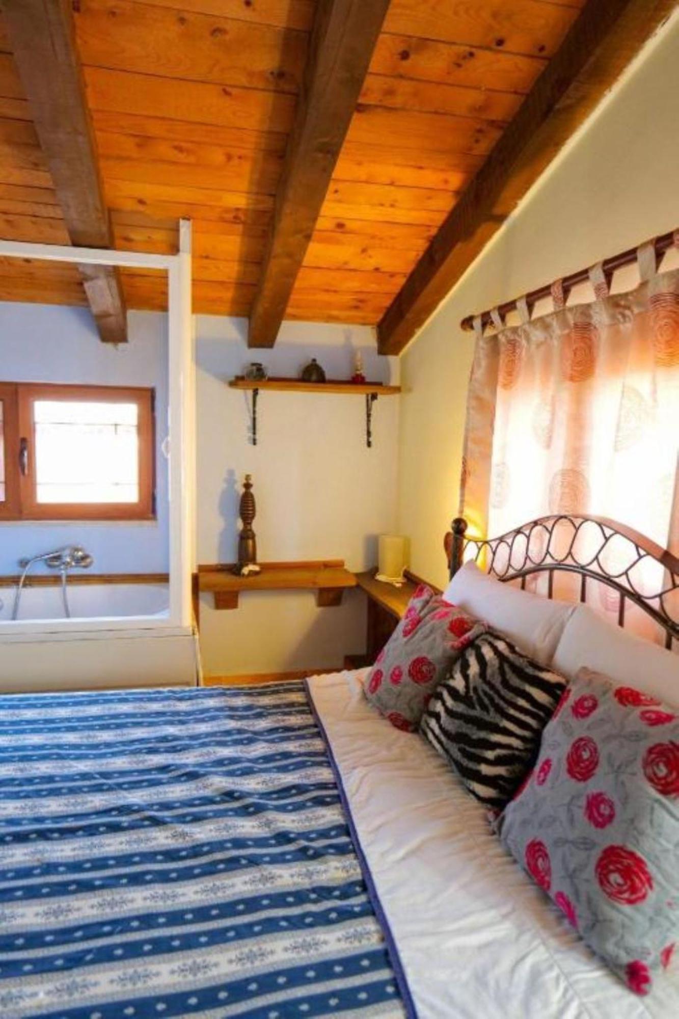 Villa Kolonja كساميل المظهر الخارجي الصورة